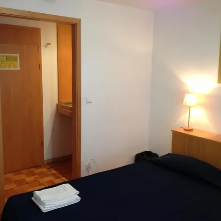 Spru Summer Ostello *